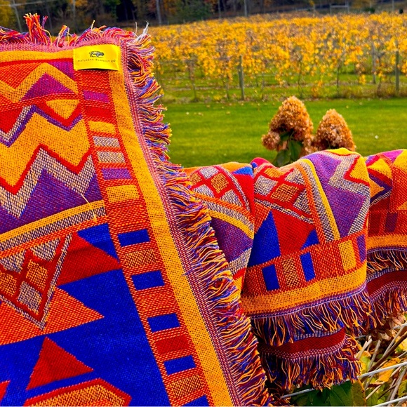 Colorful Geometric Patterned Blanket - Picture 2 of 4